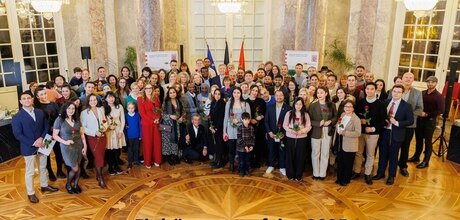 Gruppenbild der Neueingebürgerten 2025